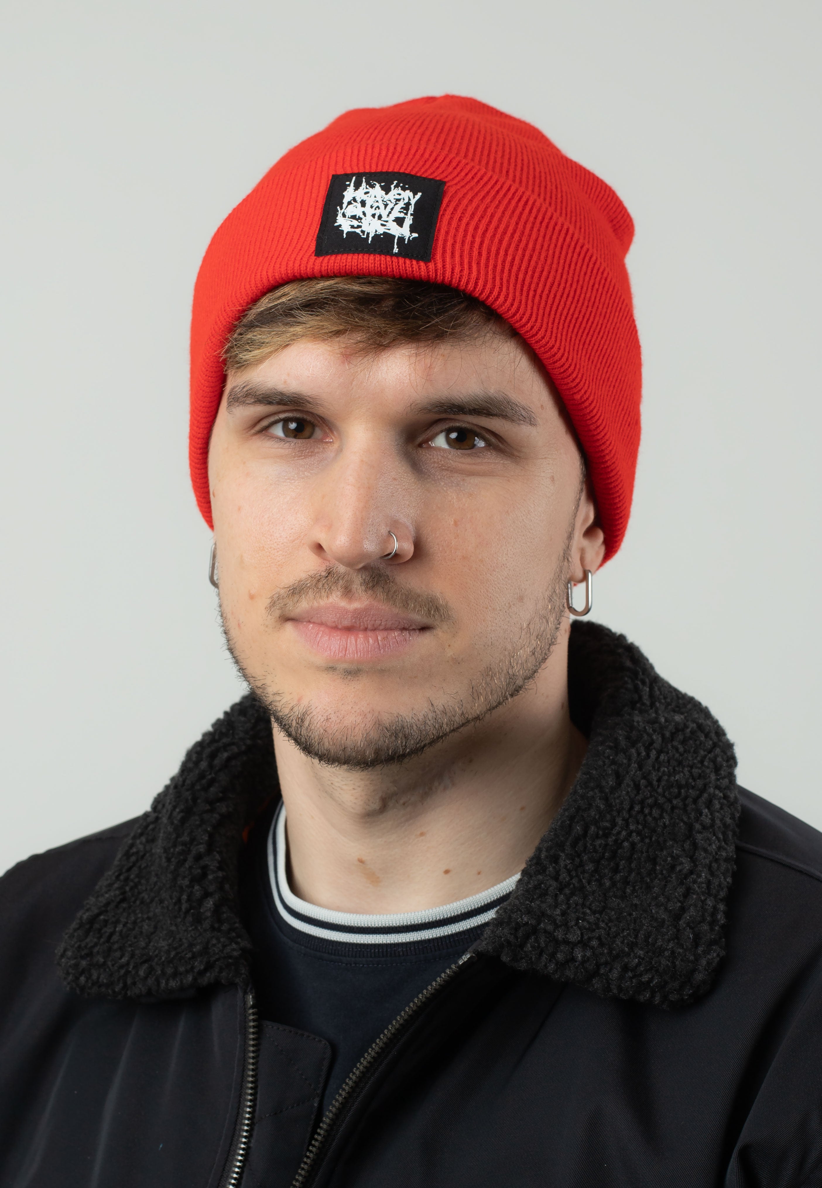 Heaven Shall Burn - Stacked Logo Red - Long Beanie | Neutral-Image