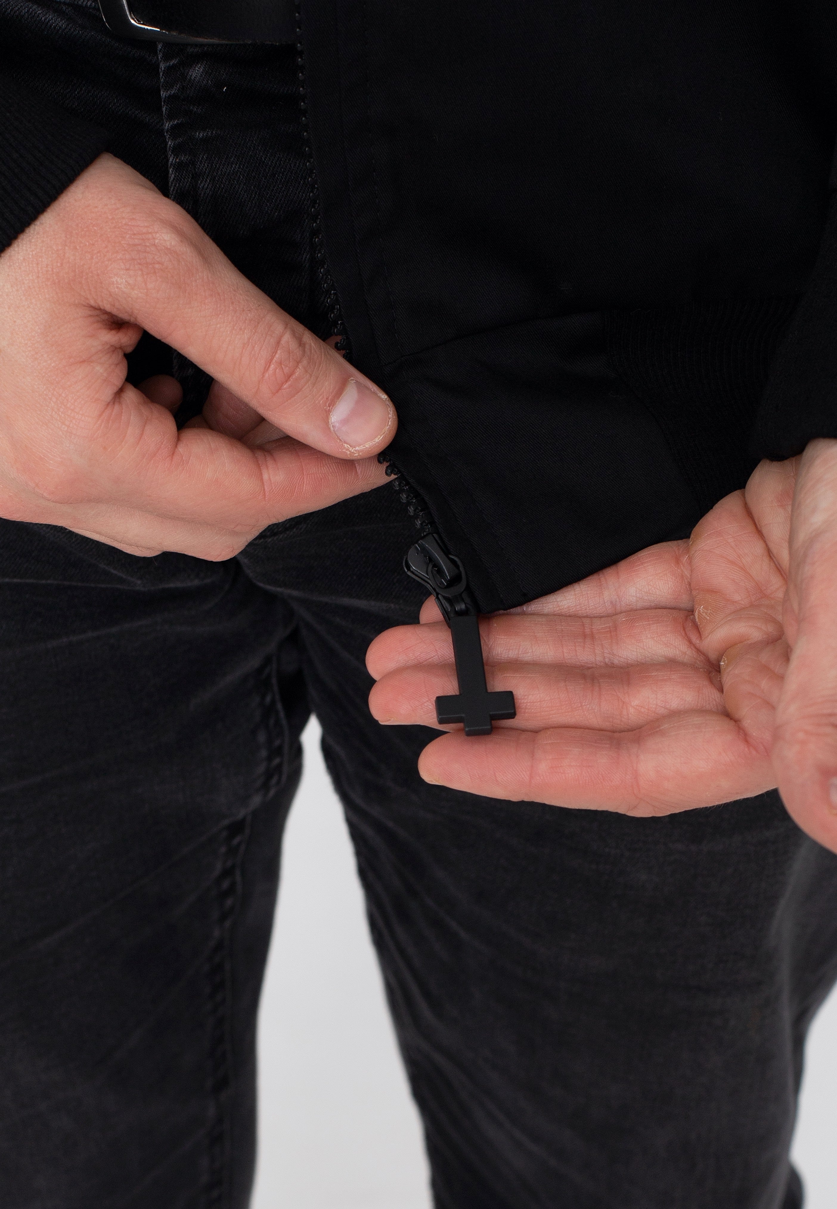 Thy Art Is Murder - Evil Pope - Jacket | Men-Image