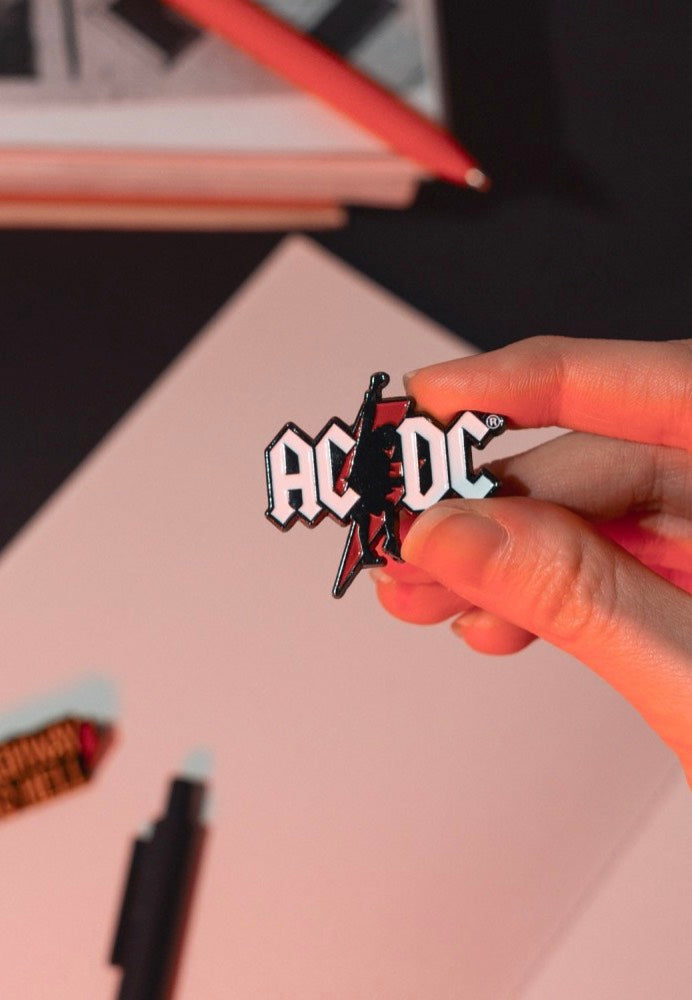 AC/DC - Set Of 4 - Pin | Neutral-Image