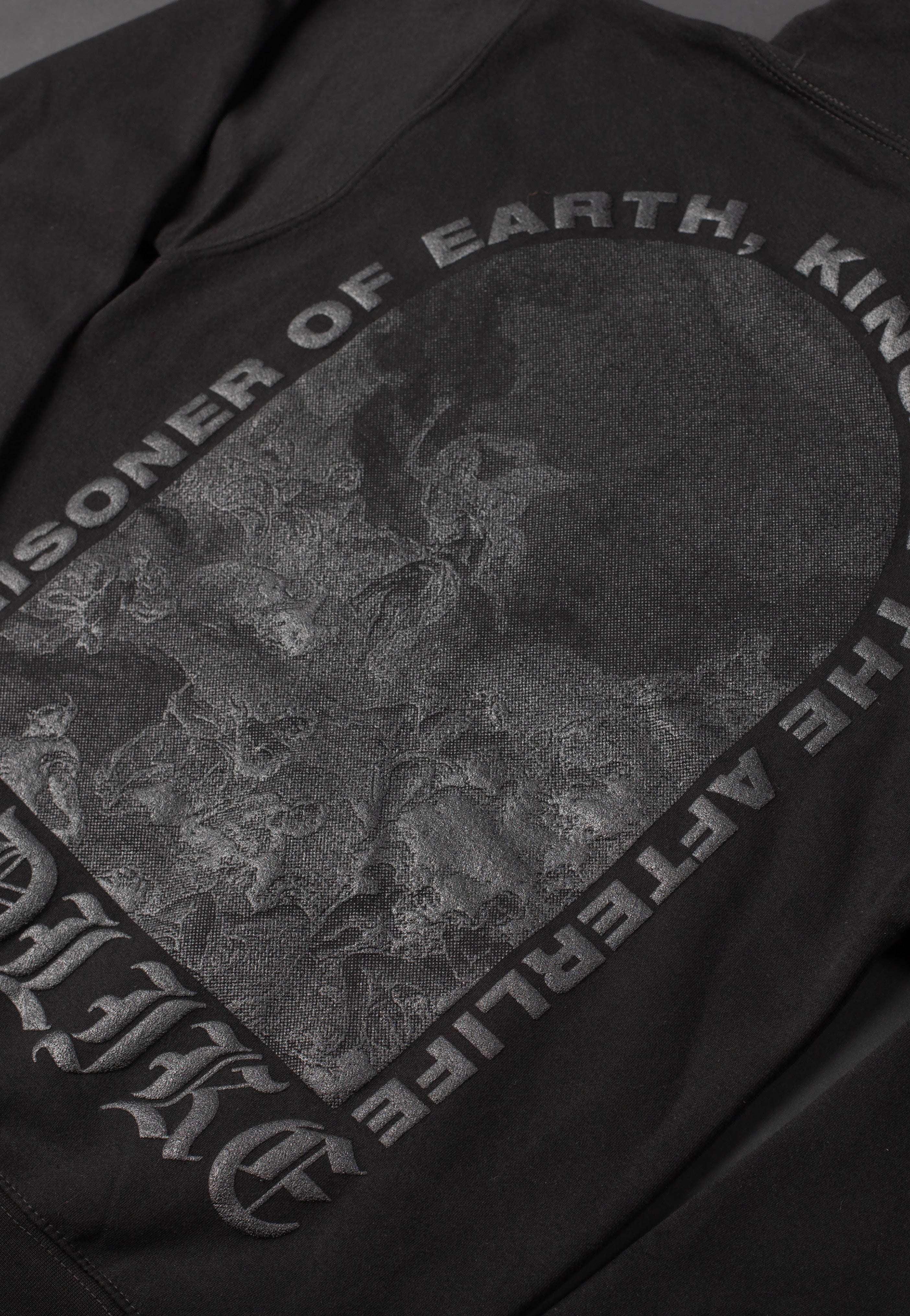 Thy Art Is Murder - Prisoner of Earth Limited Black On Black - Hoodie | Men-Image