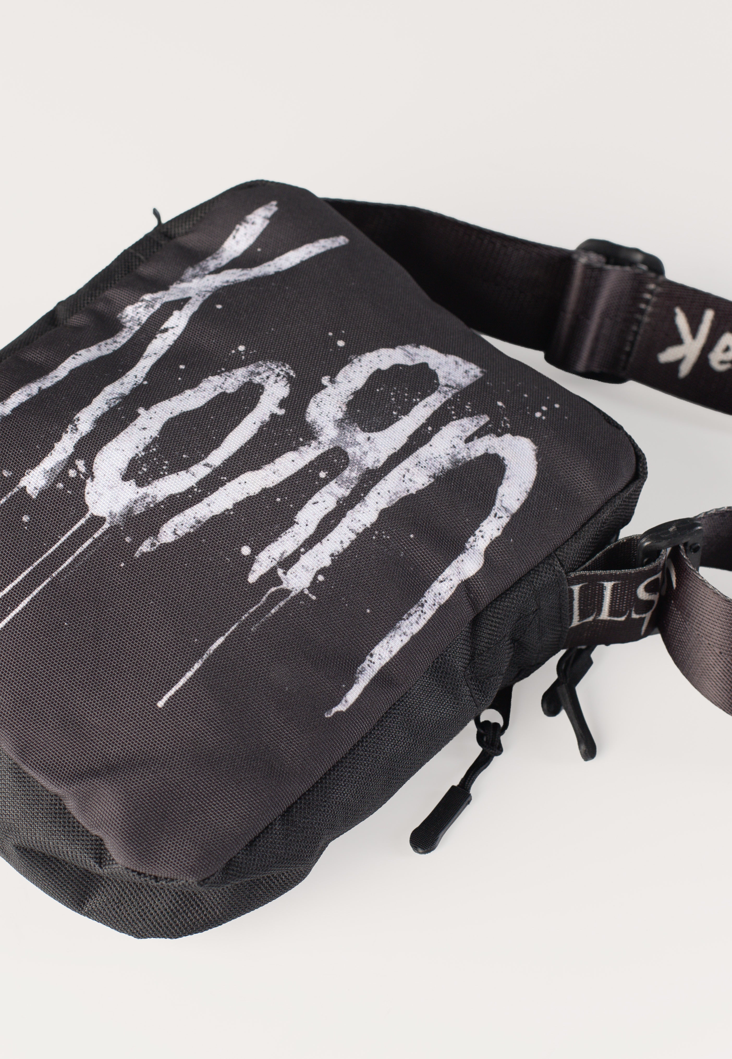 Korn - Still A Freak - Crossbody Bag | Neutral-Image